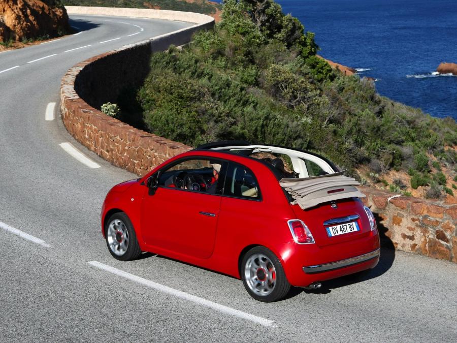  Fiat 500C 2009 года  (фото 7 из 140)